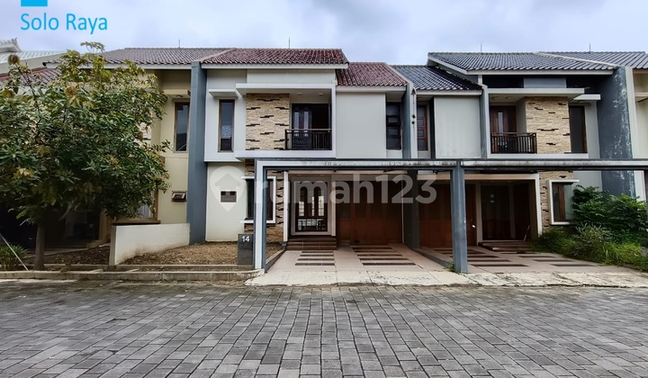 Rumah Bagus 2 Lantai Minimalis Modern Di Cluster Bergengsi 2