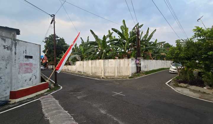 Tanah Bagus Siap Bangun Dekat Jalan Raya Utama Di Pajang Laweyan Solo