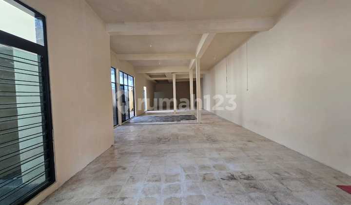 Ruang Usaha atau Toko atau Ruko Los2an 1 Lantai di Pusat Kota Dekat Jalan Bhayangkara dan Honggowongso Solo