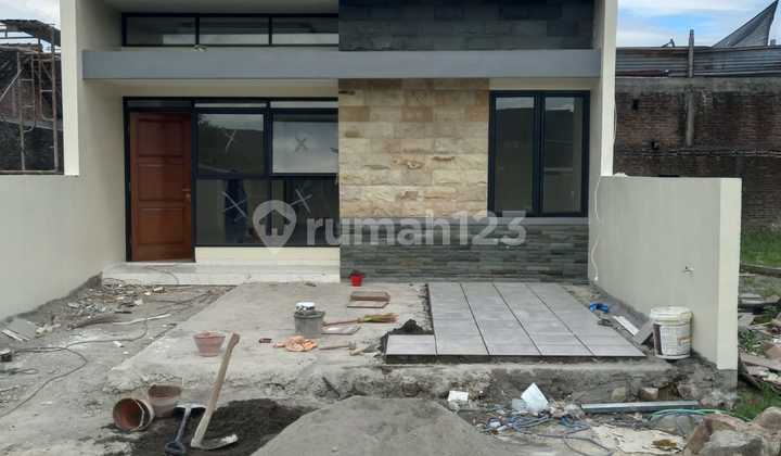 Rumah Minimalis Modern Baru Gress Di Cluster Baru Dekat Solo Baru