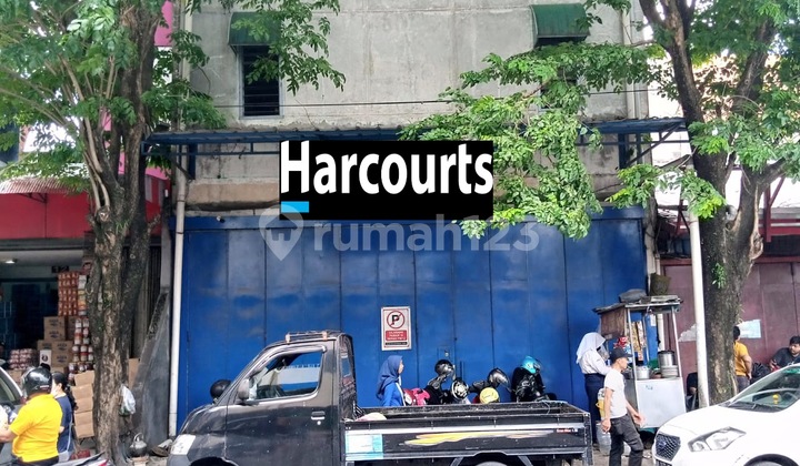 Ruko 2 Lantai Di Kawasan Bisnis & Kuliner Di Pinggir Jalan Raya Di Banjarsari, Solo