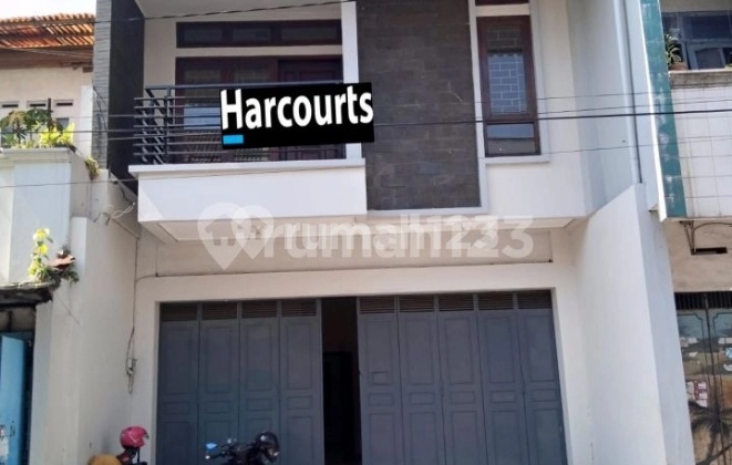 Good 2-Story Clean Well-Maintained Strategic Shop House in the Business Center