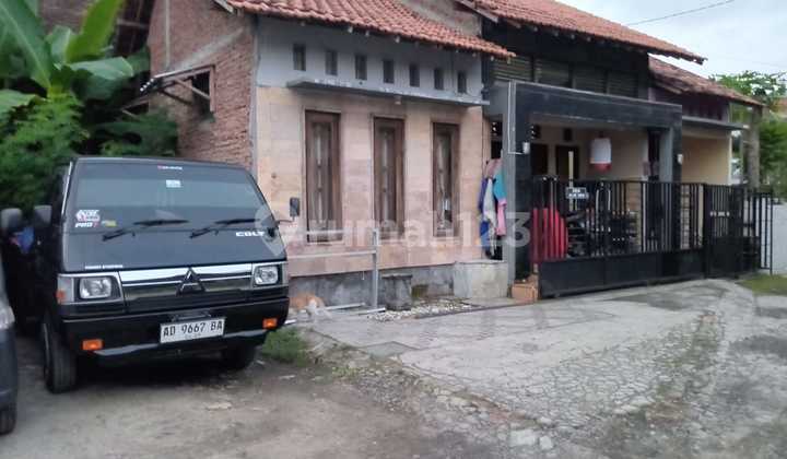 1-Story House Ready to Occupancy, City Center in Nusukan, Solo