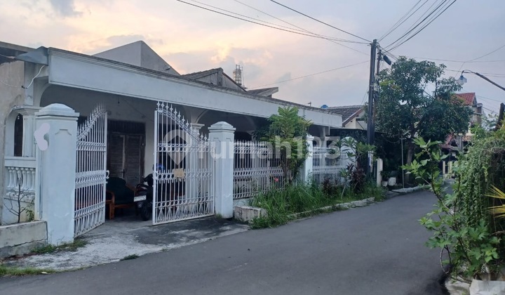 Rumah Hitung Tanah Di Perumahan Fajar Indah, Colomadu, Solo