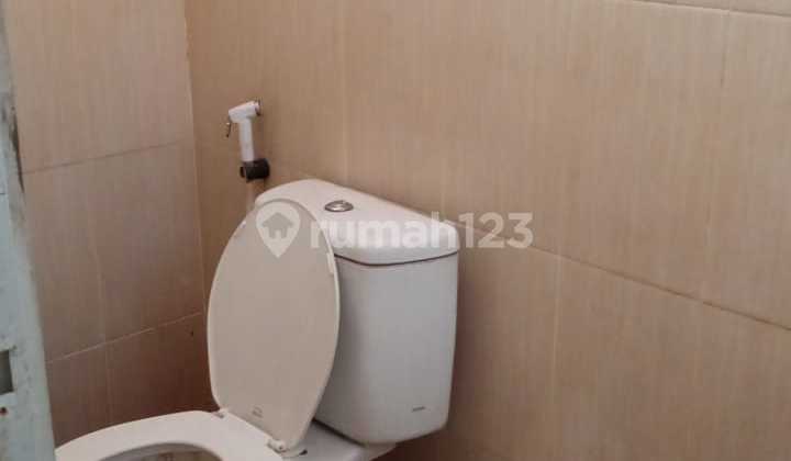 3-Storey Ruko Ready to Use, Premium Location on Jalan Ir. Soekarno Solo Baru 2