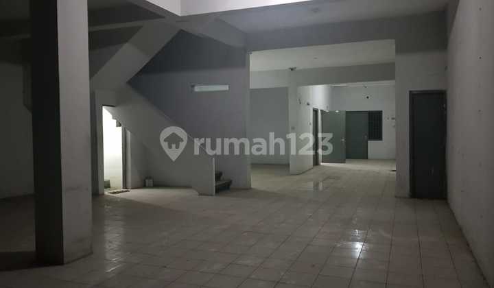 Ruko 2 Lantai Strategis Di Jalan Lawu Karanganyar