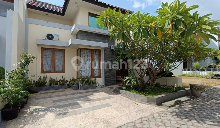 Rumah Bagus Full Furnish Cluster di Solo Baru 2
