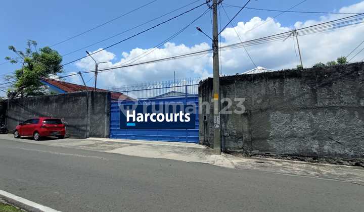 Good Warehouse Strategic Hook Ready to Use Just Renovated Near Palur Plaza & Unsa Campus