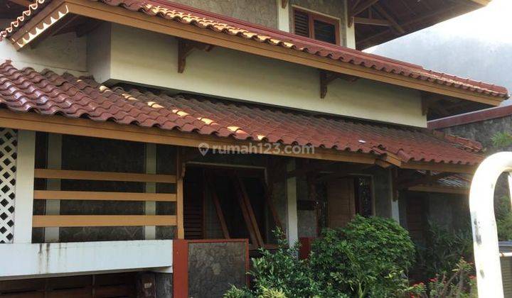 Dijual Rumah Daerah Intercon Kebon Jeruk, Jakarta Barat 1