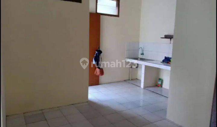 Disewakan Rumah 2 BR di Pondok Bambu Jakarta Timur 7