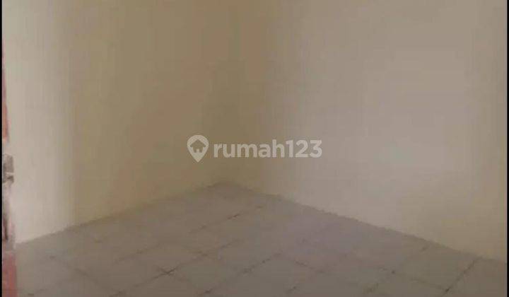 Disewakan Rumah 2 BR di Pondok Bambu Jakarta Timur 9