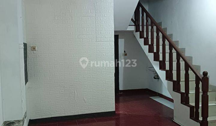 Disewakan Rumah Kantor 2 Lt di Sunter Agung Jakarta Utara 4