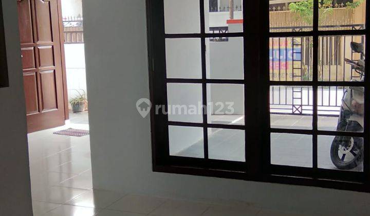 Dijual Rumah Bagus 2 Lantai di Harapan Indah Bekasi 2