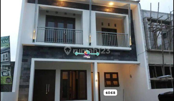 Dijual Rumah Mewah 2 Lt di Jatibening Baru Bekasi 1