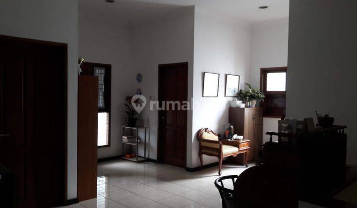 Dijual Rumah Bagus 2 Lt di Dalam Komplek Jakasampurna Bekasi 2