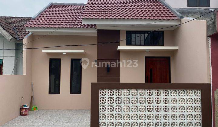 Rumah Cantik Minimalis di Regency 2 Dekat Tol Grand Wisata Bekasi 1