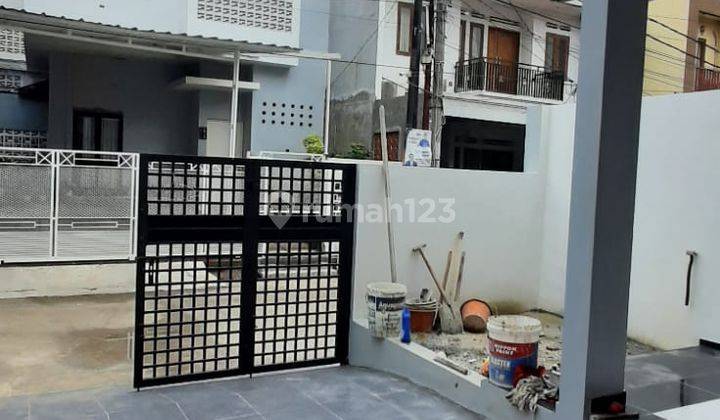 Rumah Baru Minimalis Lokasi Strategis Dalam Perumahan di Bekasi 2