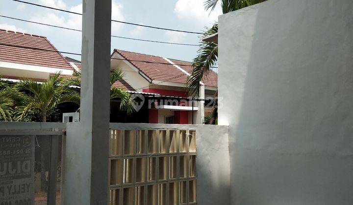 Rumah Bagus di Ifolia Harapan Indah 2 Bekasi 2