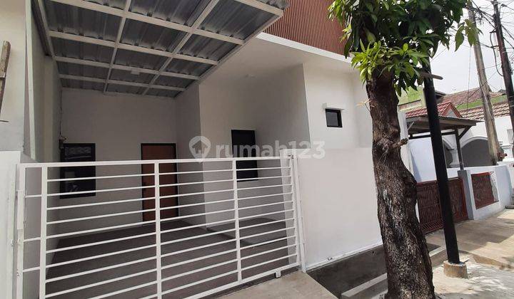 Rumah Minimalis Modern Strategis di Pondok Ungu Permai 1