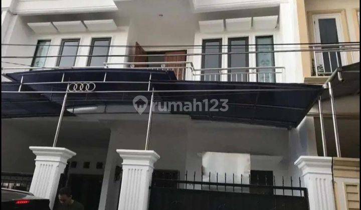 Rumah Cantik, Bagus Siap Huni Dekat Stasiun Lrt Velodrom  1