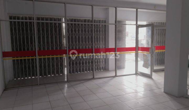 Ruko 4 Lantai Lokasi Bagus dekat Stasiun Kebayoran 1