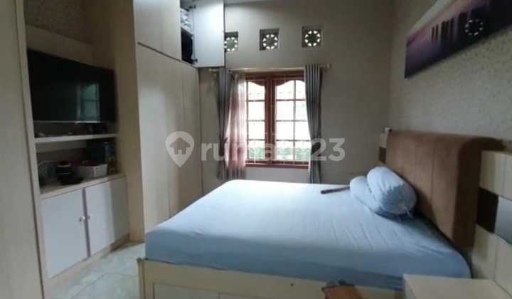 Rumah 2Lt Cocok untuk Kosan di belakang ITC Cempaka Mas Kemayoran 2