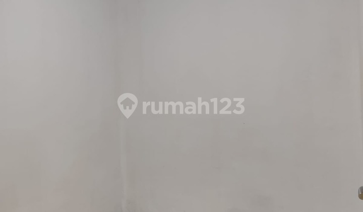 Nice 1-Story House Ready to Live in Harapan Indah 1 Complex, Bekasi. 2