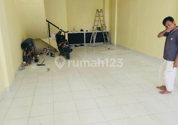 3-Story Ready-to-Occupy Shop House in a Prime Location at Grand Prima Bintara, Bekasi 2