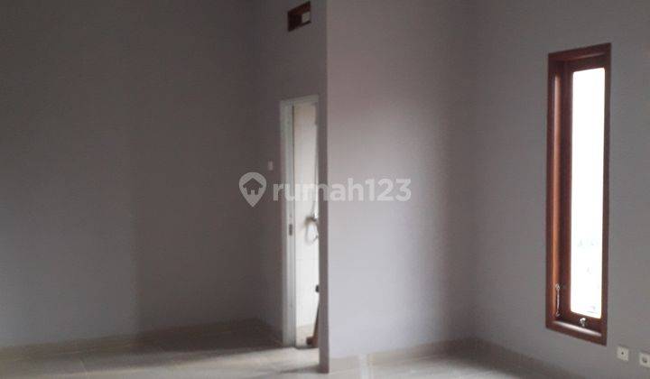 Rumah Angsuran Terjangkau Dengan Fasilitas Kolam Renanb 7