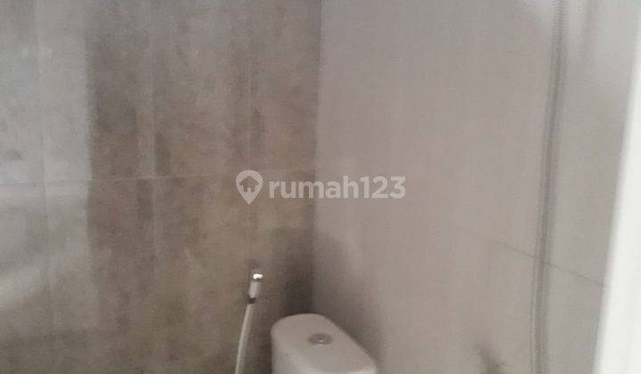 Rumah angsuran ringan dket stasiun 8
