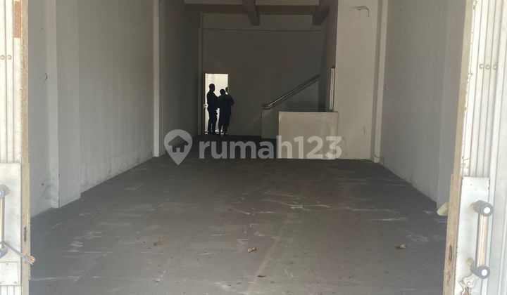 Disewakan Ruko Tengah Kota Semarang 1