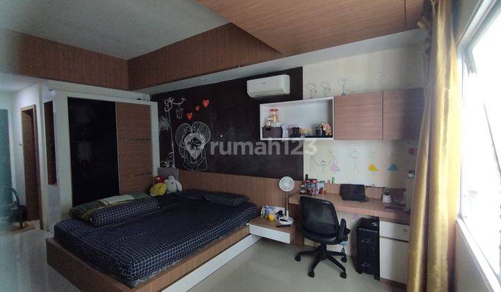 Take Over, Apartemen Nagoya Mansion 2