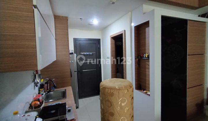 Take Over, Apartemen Nagoya Mansion 4