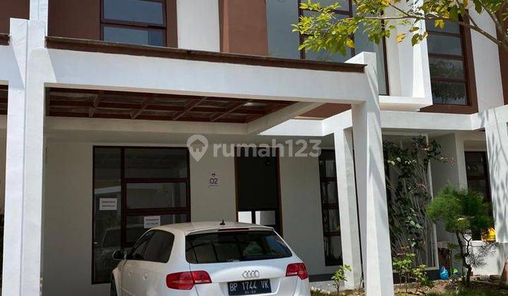 Disewakan 1 Unit Rumah di Grand Orchid  1