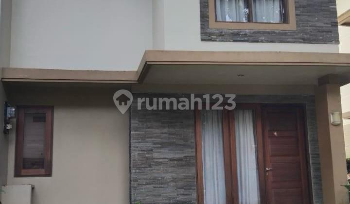 Luxury House for Sale in Villa Panbil, Ready to Occupy, Batam