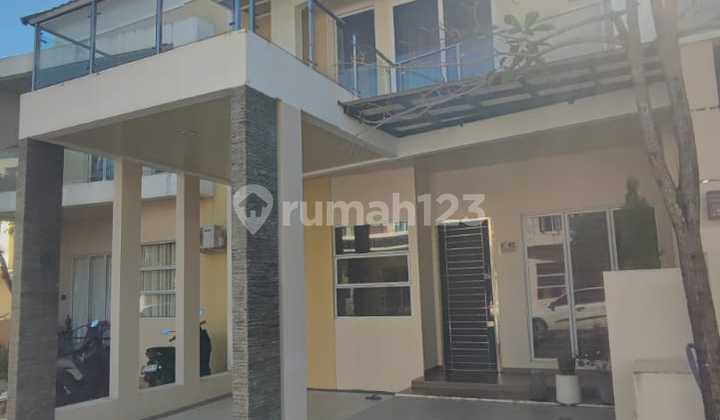 Dijual Rumah Mewah di Monde Residence Full Furnish Batam