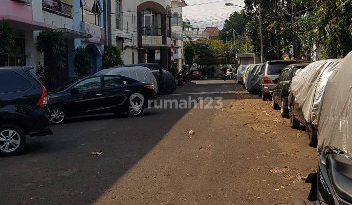 DISEWAKAN Ruko Surapati Core siap pakai 1
