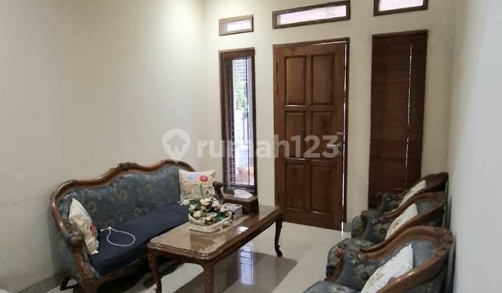 Nice House Kiara Sari