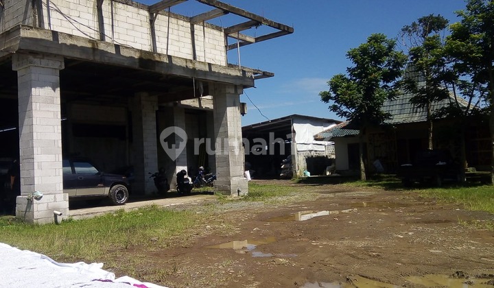 Gudang Dan Tanah Pameuntasan Kutawaringin