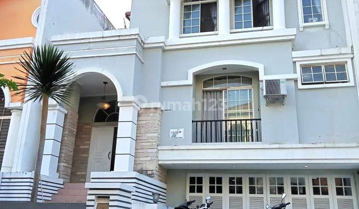 Dijual Rumah di Flamboyan Golf Pik 1