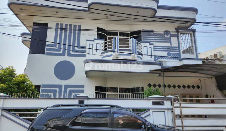 Rumah 2 Lantai Bagus di Taman Surya, Jakarta Barat 1