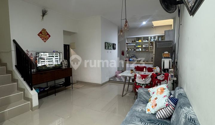 Unit Langka Rumah di Casa Jardin Siap Huni Luas 6x15. Cluster favorite