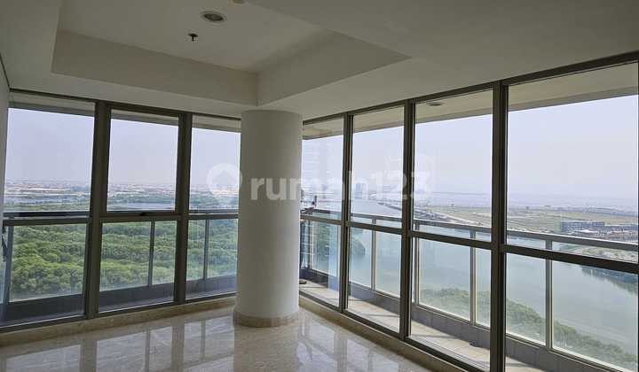Gold Coast PIK Apartment, Semi Furnished Best View Gold Coast PIK Apartment, Semi Furnished Best View