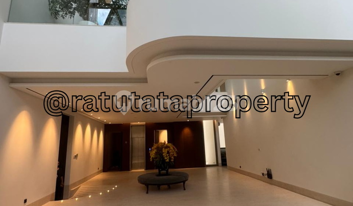 Rumah Mewah di Pantai Indah Kapuk. Siap Huni Full Furnish Rumah Mewah di Pantai Indah Kapuk. Siap Huni Full Furnish