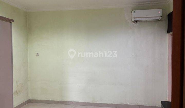 Rumah 2 Lantai Bagus Semi Furnished di Citra Garden 2, Jakarta Barat 2