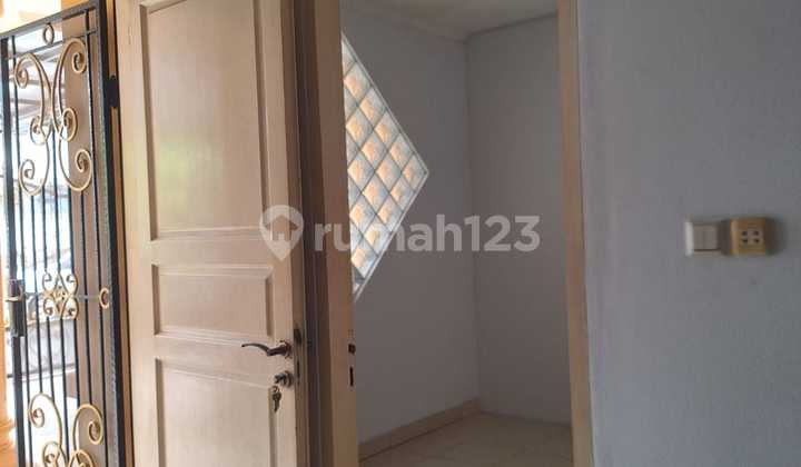 RumahBagus Daan Mogot Baru Luas 8x18  2