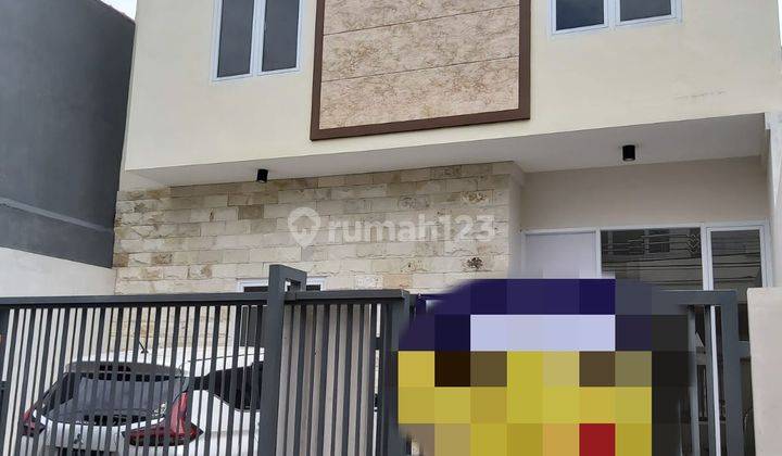 Dijual Rumah Baru Simpang Darmo Permai Selatan, 2 Lantai 1