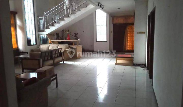 Dijual Rumah Hook Pusat Kota Surabaya  1