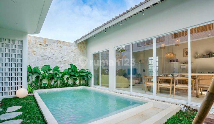 Brand New Beautiful 4 bedrooms Villa At Pecatu For Sale Fully Furnished  1