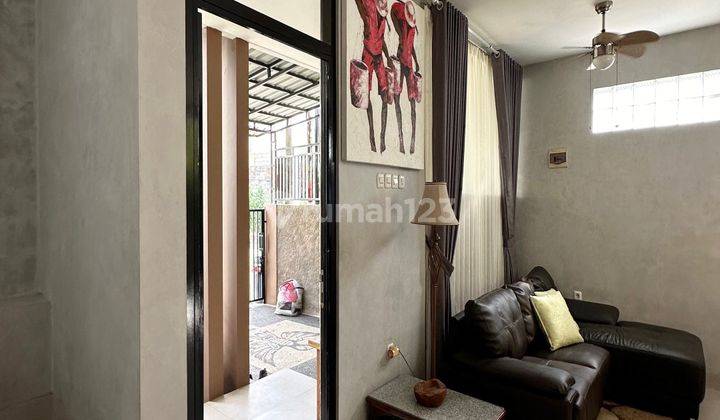 Fully Furnished 2 Floor 3 Bedroom House in One Gate System Nusadua Housing Complex 2